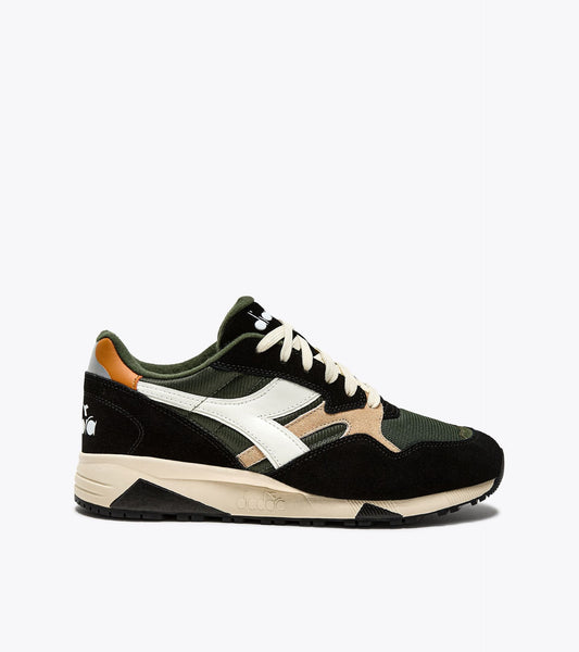 DIADORA N902